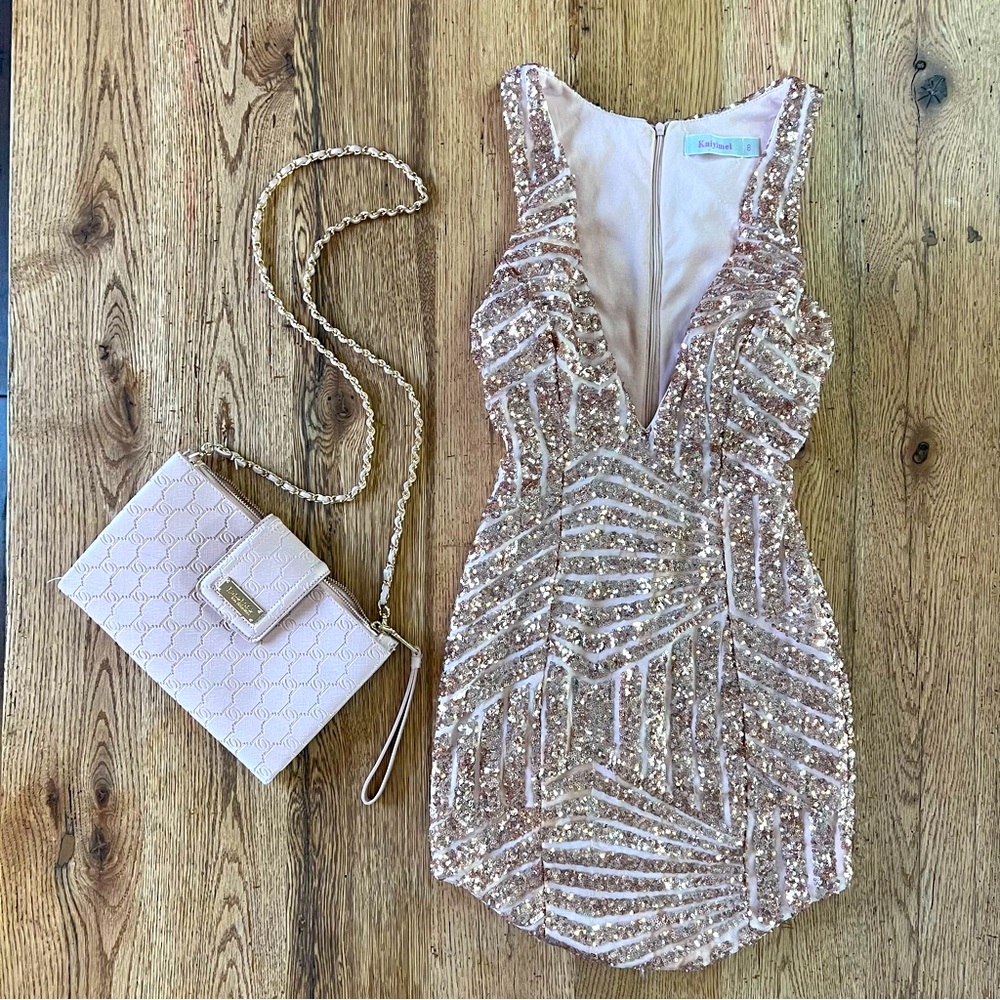 Champagne pink sparkly dress. Size 8.